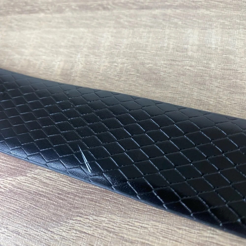 Robert Graham Men's Black Textured Leather Belt Size 34